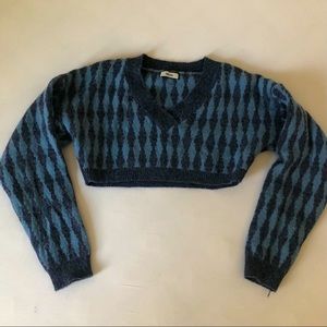 Menlo Cropped Blue Patterned Sweater